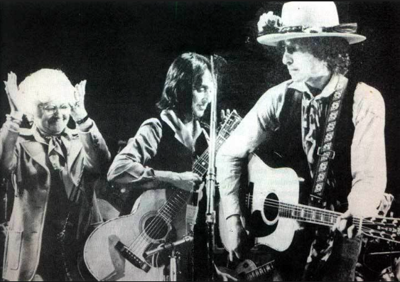 Yes, that really is Bob Dylan's mother on stage with him and Joan Baez.